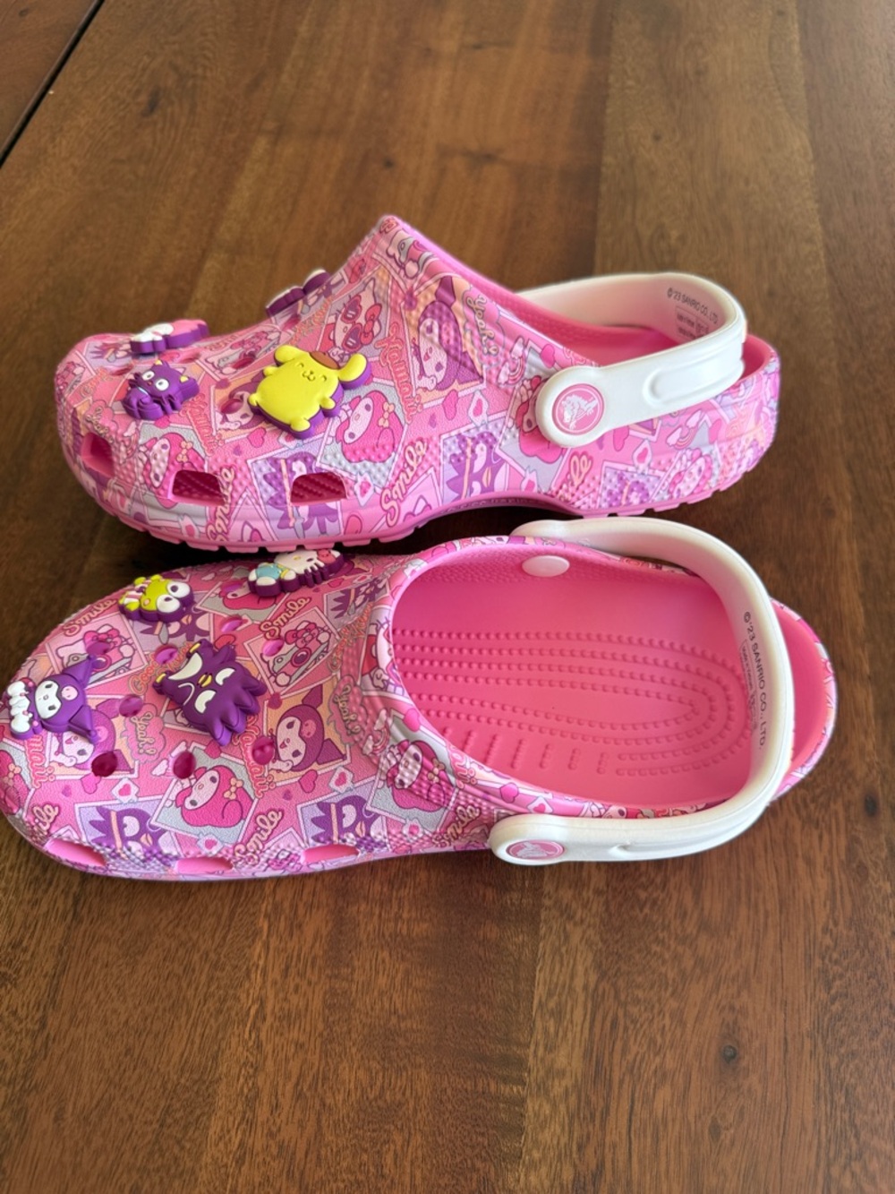Sanrio Pink Hello Kitty and Friends x Crocs Adult Classic Clog Size M6 W8 - Picture 7 of 15